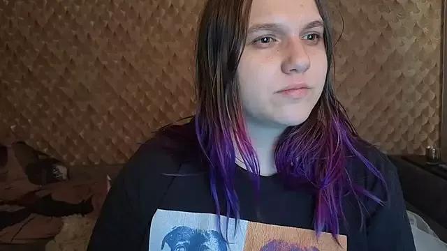 Sexxx_kristyyy from StripChat is Freechat