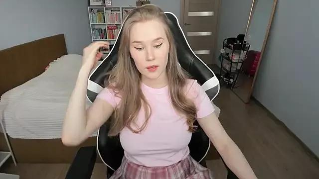 sexxy_potatoes from StripChat