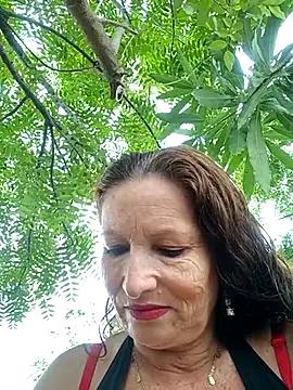 Sexy-Woman-Mature from StripChat is Freechat