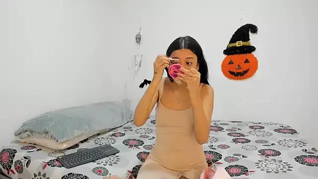 Sexy777Couple from StripChat is Freechat