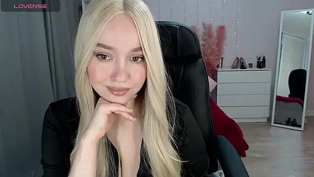Sexy_Alexia69 from StripChat is Freechat