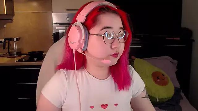 sexy_asian from StripChat is Freechat