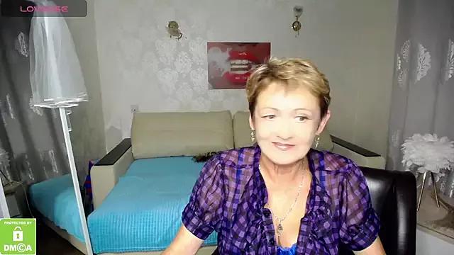 SexyGrandma_ from StripChat is Freechat
