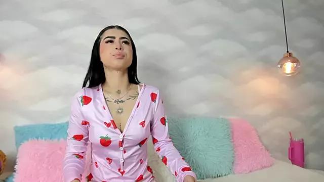 Check out our webcam shows gallery and message on a personal level with our sweet squirt cams hosts, showing off their natural physiques and sex toys.