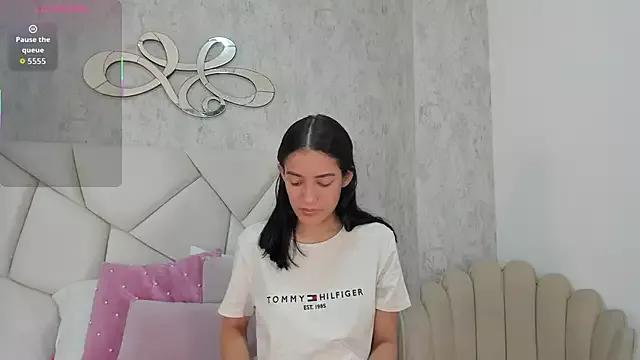 Check out our webcam shows gallery and message on a personal level with our sweet squirt cams hosts, showing off their natural physiques and sex toys.