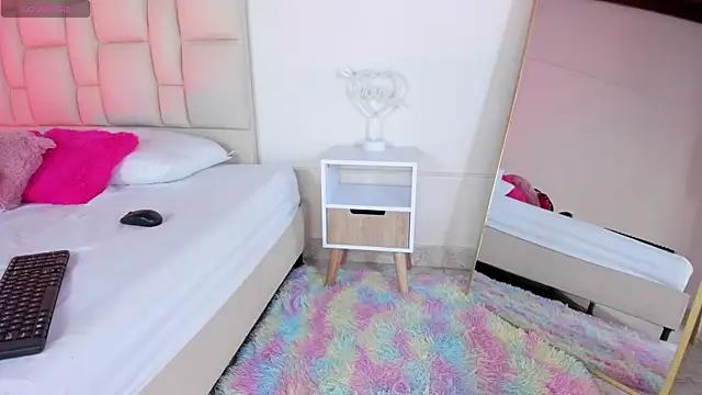 Check out our webcam shows gallery and message on a personal level with our sweet squirt cams hosts, showing off their natural physiques and sex toys.