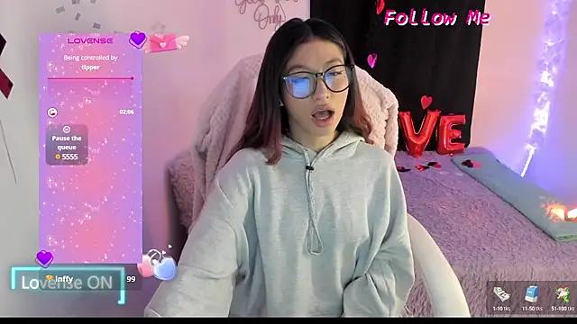 Check out our webcam shows gallery and message on a personal level with our sweet squirt cams hosts, showing off their natural physiques and sex toys.