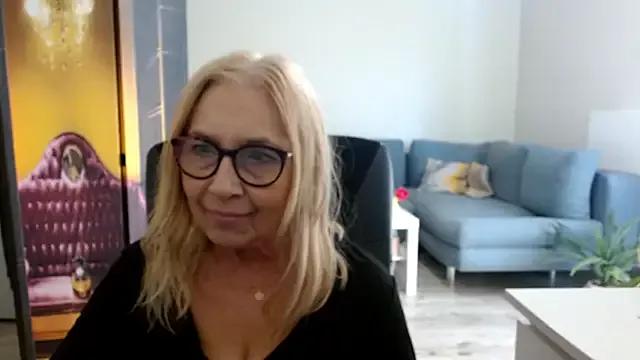 sofia_xkiss from StripChat is Freechat