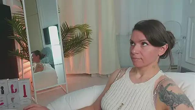 Check out our webcam shows gallery and message on a personal level with our sweet squirt cams hosts, showing off their natural physiques and sex toys.