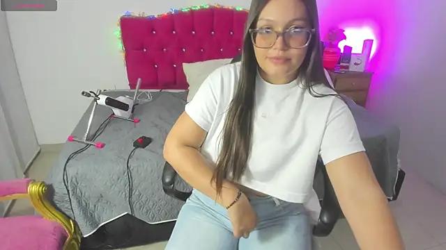 Check out our webcam shows gallery and message on a personal level with our sweet squirt cams hosts, showing off their natural physiques and sex toys.