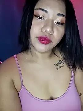 sofiaxxxxkl from StripChat is Freechat