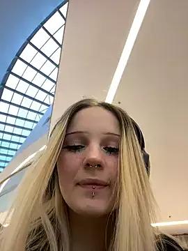 softlyblessed from StripChat is Freechat