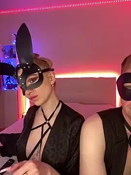 SOFYandMIKE from StripChat is Freechat