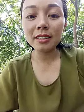 Sophia-pusy from StripChat is Freechat