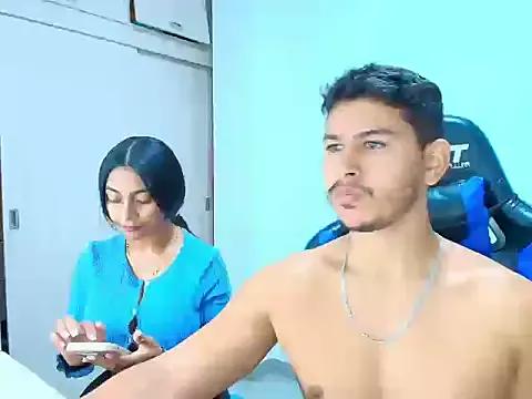 sophia_and_alex from StripChat is Freechat