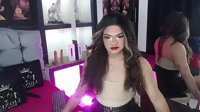Check out our webcam shows gallery and message on a personal level with our sweet squirt cams hosts, showing off their natural physiques and sex toys.