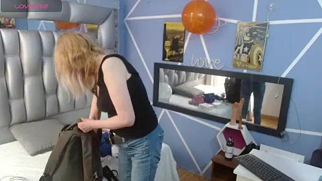 Check out our webcam shows gallery and message on a personal level with our sweet squirt cams hosts, showing off their natural physiques and sex toys.