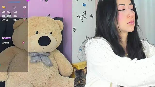 Check out our webcam shows gallery and message on a personal level with our sweet squirt cams hosts, showing off their natural physiques and sex toys.