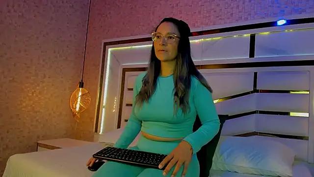 Check out our webcam shows gallery and message on a personal level with our sweet squirt cams hosts, showing off their natural physiques and sex toys.