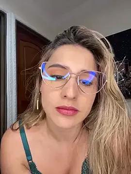 Sophie_Janner from StripChat is Freechat