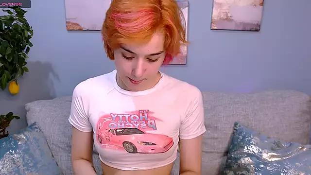 Check out our webcam shows gallery and message on a personal level with our sweet squirt cams hosts, showing off their natural physiques and sex toys.