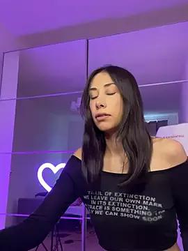 Sophiehii from StripChat is Freechat
