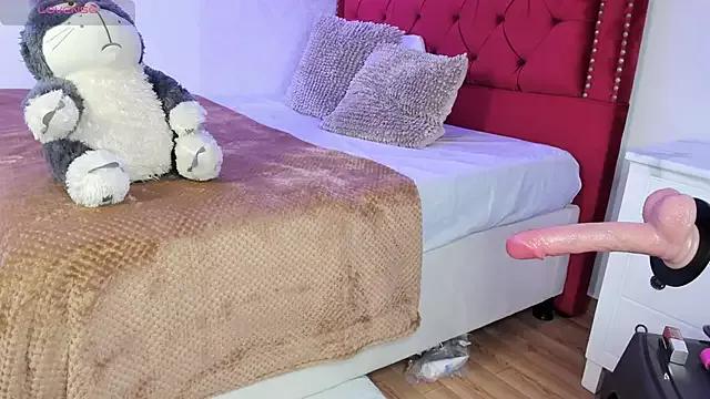 Check out our webcam shows gallery and message on a personal level with our sweet squirt cams hosts, showing off their natural physiques and sex toys.