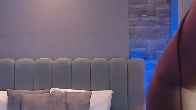 SophieWolkman from StripChat is Freechat