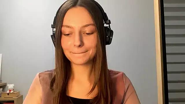 Check out our webcam shows gallery and message on a personal level with our sweet squirt cams hosts, showing off their natural physiques and sex toys.