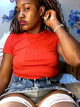 spicy_ausqueen from StripChat is Freechat