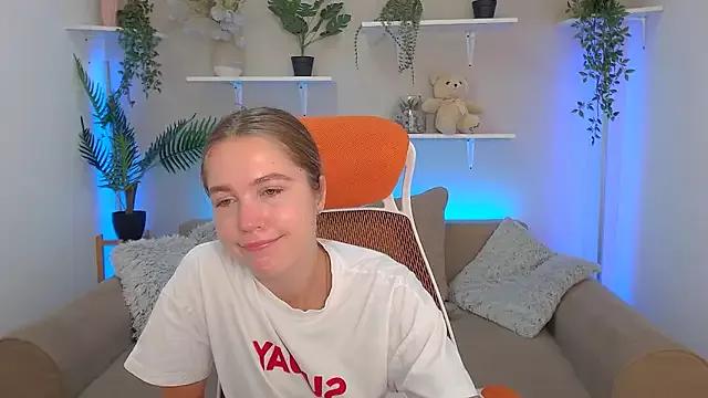 Spicy_Lexi from StripChat is Freechat