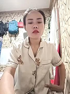 Squirt_expert10 from StripChat is Freechat