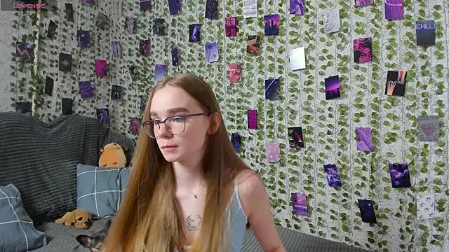 Stacey_Kiss from StripChat is Freechat