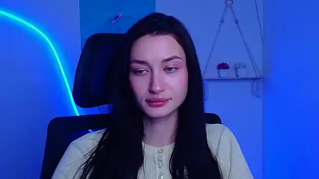 Stella_XO from StripChat is Freechat