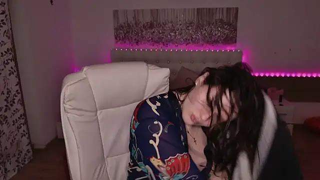 Check out our webcam shows gallery and message on a personal level with our sweet squirt cams hosts, showing off their natural physiques and sex toys.