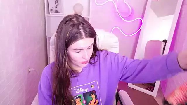 Check out our webcam shows gallery and message on a personal level with our sweet squirt cams hosts, showing off their natural physiques and sex toys.