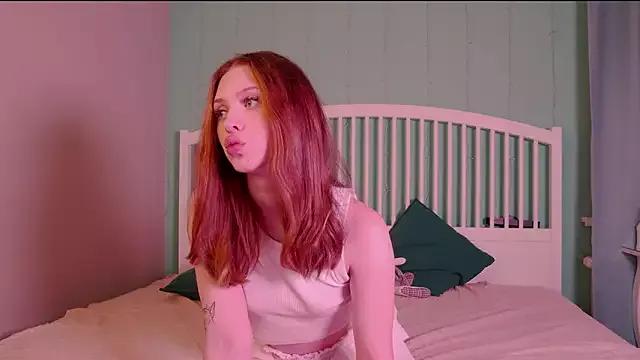 StellaryShy from StripChat is Freechat