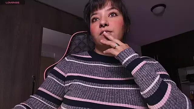 Steph_moon_ from StripChat is Freechat