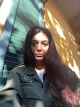 strawberry_queen2 from StripChat is Freechat