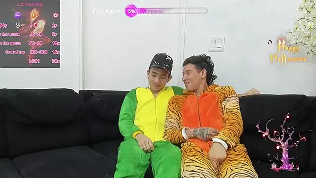 StrawwBoys from StripChat is Freechat