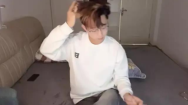 Photos of STxuguanhan from StripChat is Freechat