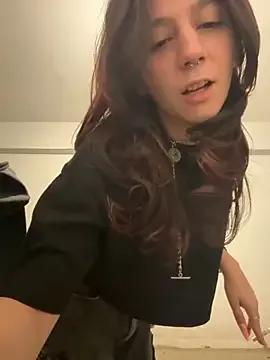 SugarBabyIvy from StripChat is Freechat