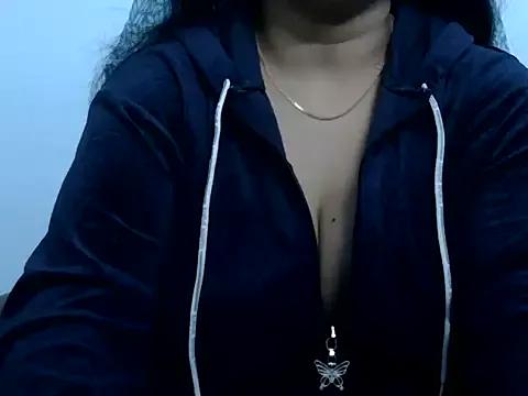 SugarNila from StripChat is Freechat