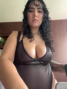 SugarTroubl33 from StripChat is Freechat