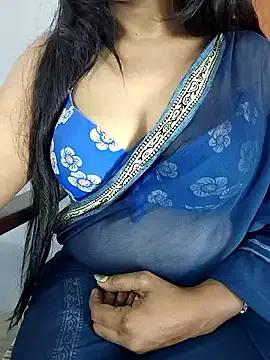 superdarlingcelebs from StripChat is Freechat