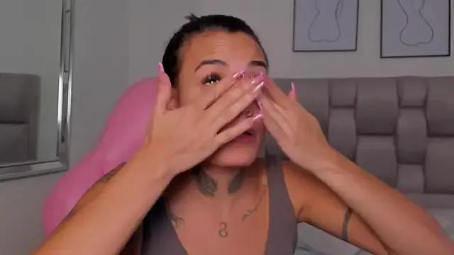 Check out our webcam shows gallery and message on a personal level with our sweet squirt cams hosts, showing off their natural physiques and sex toys.