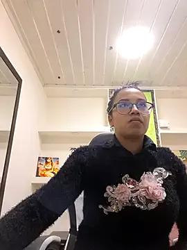 susan_mooree from StripChat is Freechat