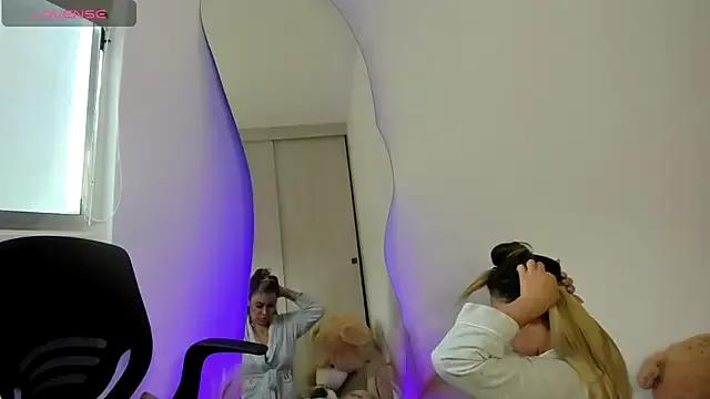 Check out our webcam shows gallery and message on a personal level with our sweet squirt cams hosts, showing off their natural physiques and sex toys.