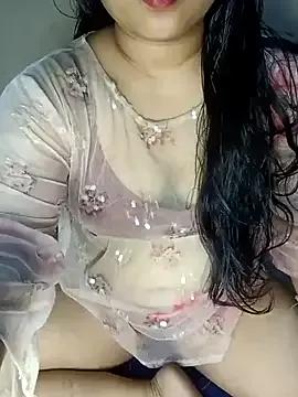 Sweet-Berry from StripChat is Freechat
