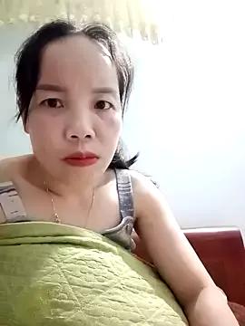 Sweet-Berry89 from StripChat is Freechat